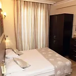 Marine House Boutique 3*