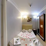 Marine House Boutique فندق