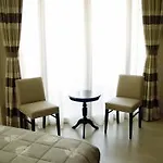 فندق Marine House Boutique 3*