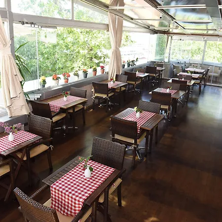 Marine House Boutique Adalar