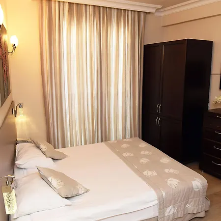 Marine House Boutique 3*