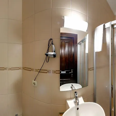 Marine House Boutique Hotell Adalar