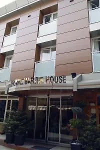 Marine House Boutique 3* Adalar