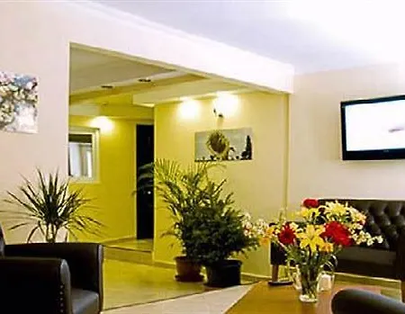Marine House Boutique