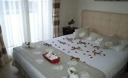Marine House Boutique 3*