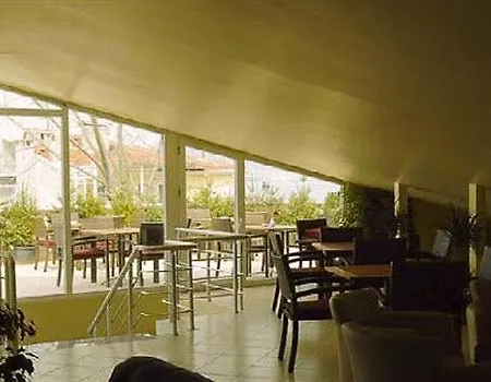 Marine House Boutique אדאלר