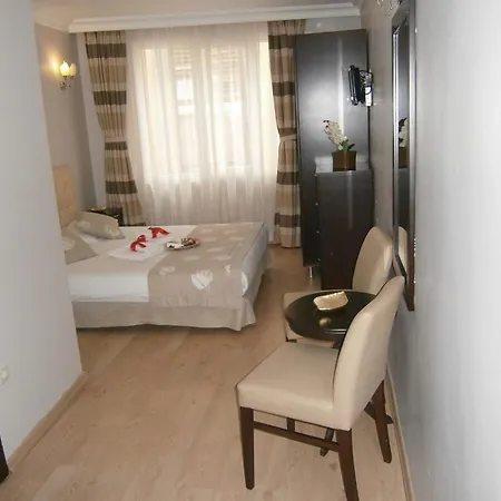 Hotell Marine House Boutique 3*