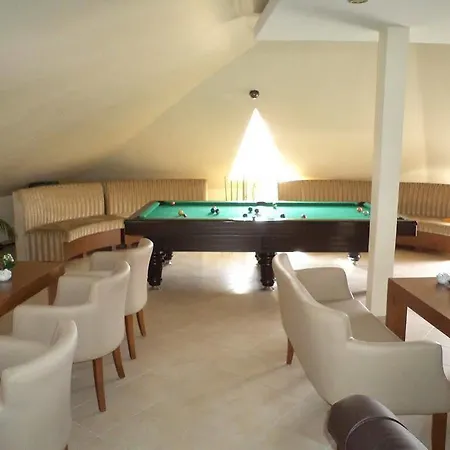 Marine House Boutique Hotel Adalar
