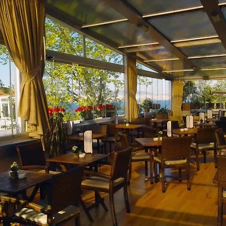 Marine House Boutique 3*