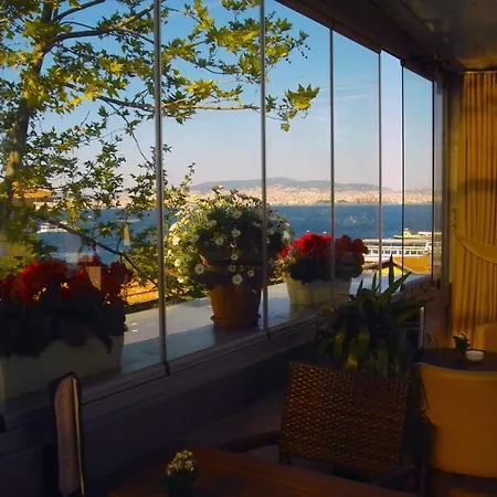 Marine House Boutique Hotel 3*