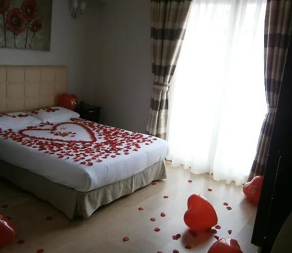 Marine House Boutique Hotel Adalar